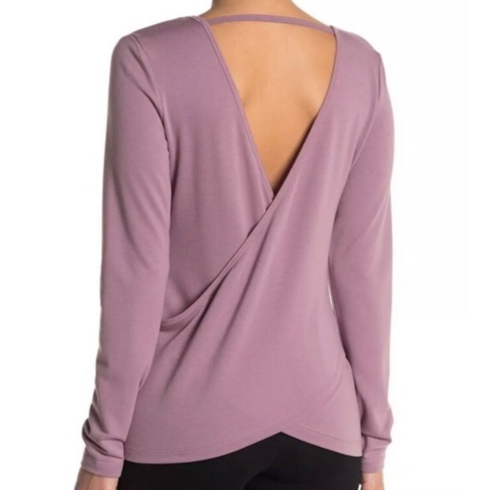 💕NWT MARIKA SKY LONG SLEEVE SHIRT ELDERBERRY M**